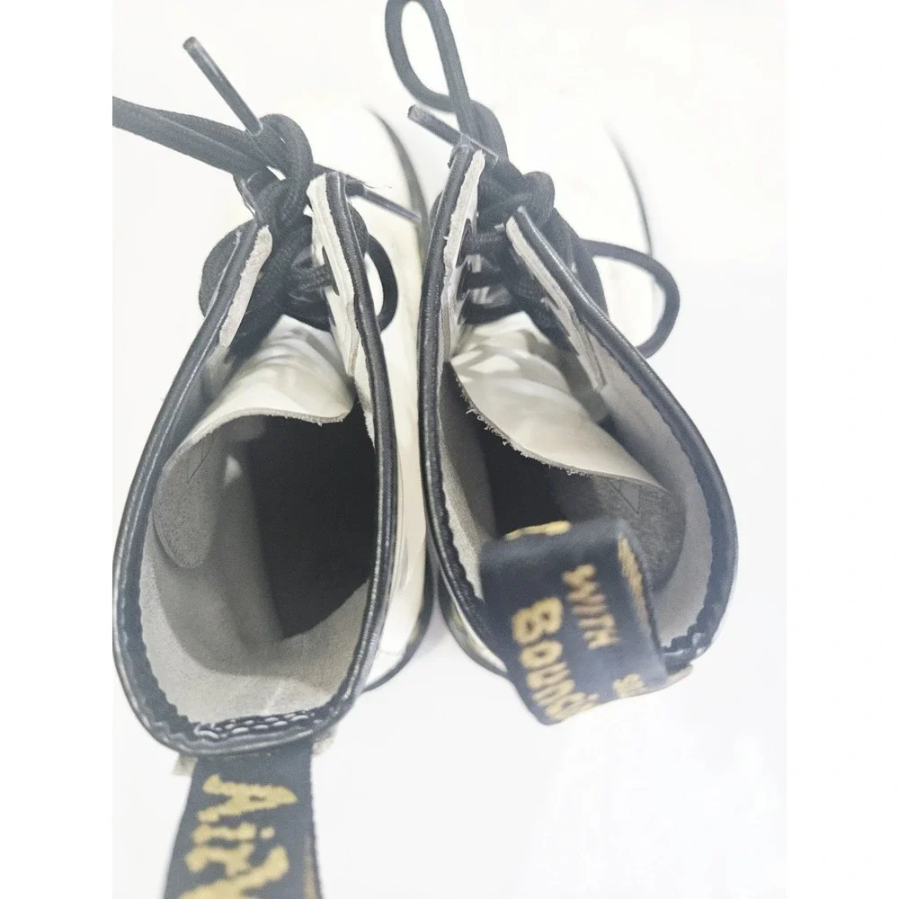 Dr Martens Boots Leather Boot Platform White Smooth Women‎ Size 7